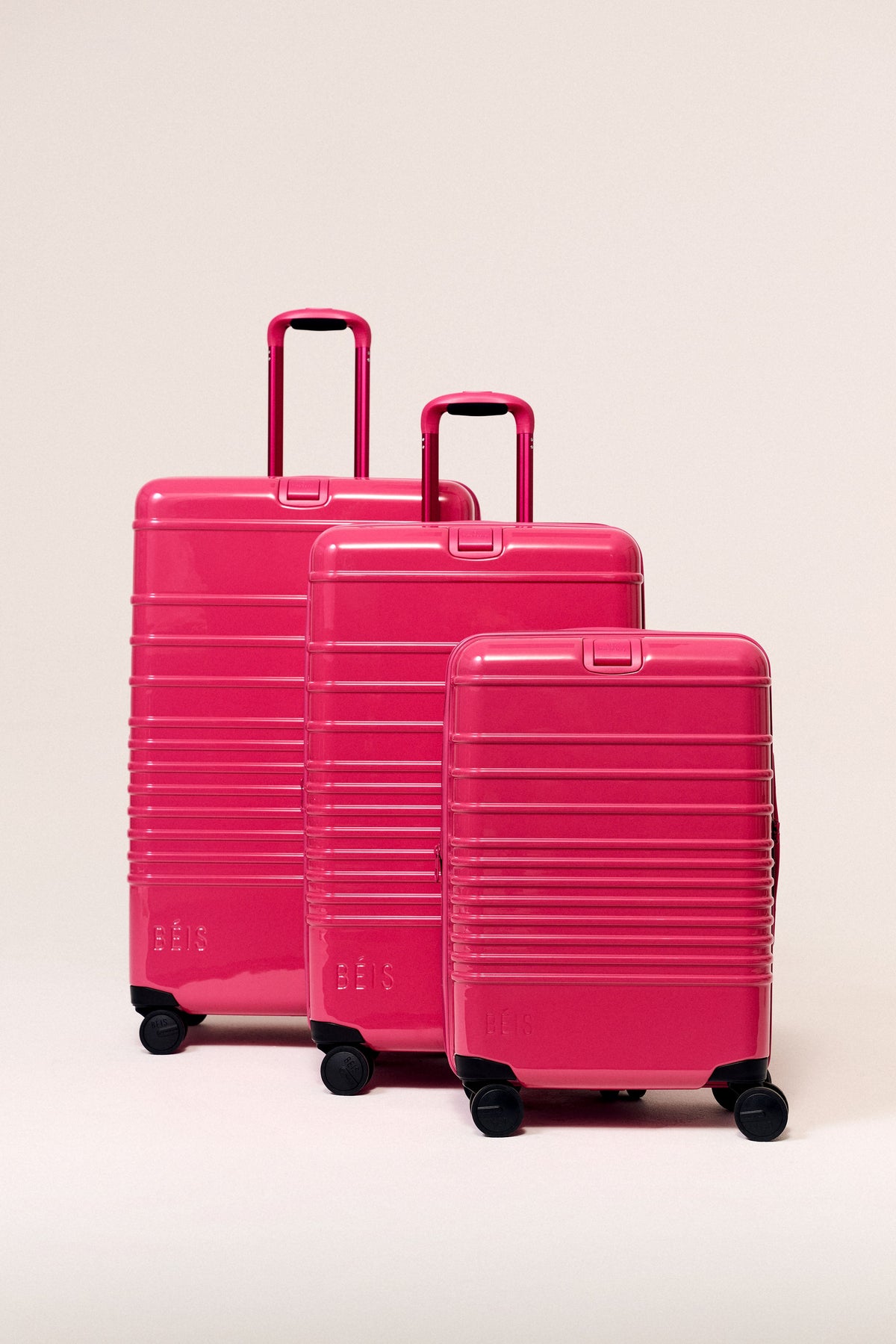 BÉIS x Rare Beauty The Medium Check-In Roller in Limitless
