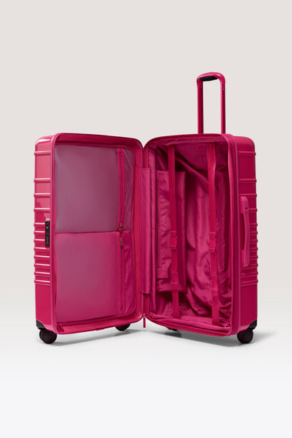 BÉIS x Rare Beauty The Large Check-In Roller in Limitless