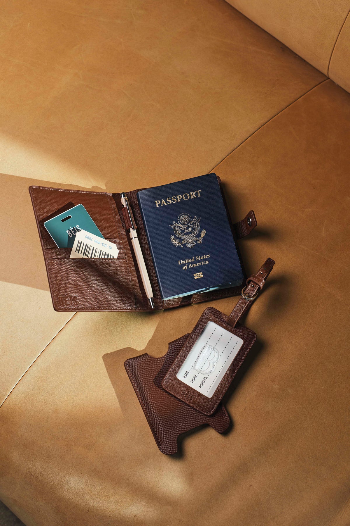 The Passport & Luggage Tag Set in Maple
